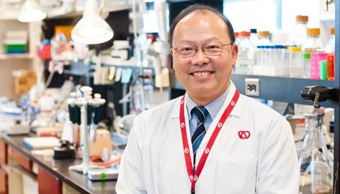 Le Dr Peter Liu de l'ICUO