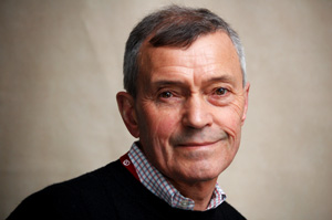Dr. Yves Marcel
