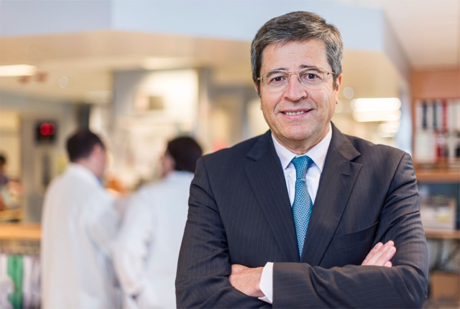 Dr. Thierry Mesana