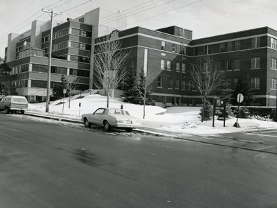 Vue de l’Institut de cardiologie de l’avenue Ruskin, début des années 1980.