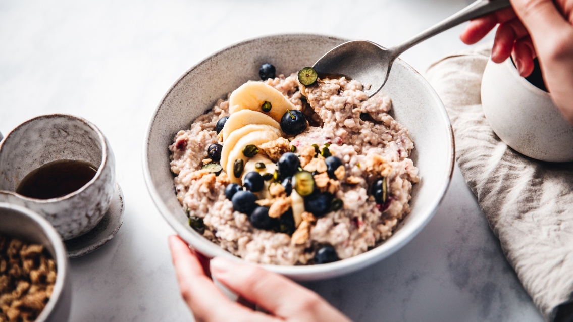 a bowl of oats