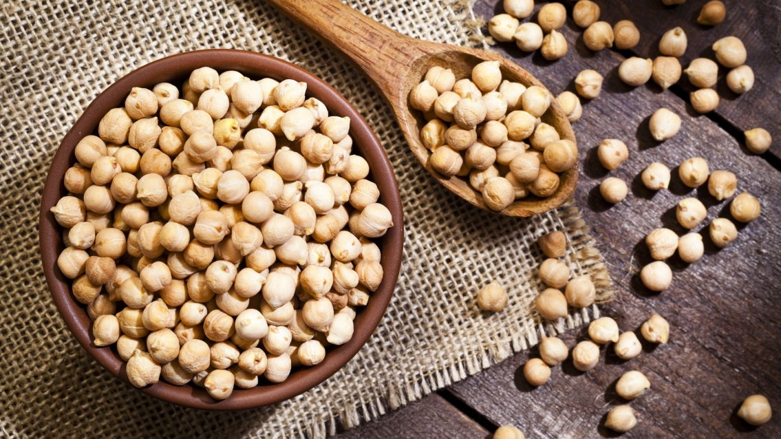 Chickpeas in a bowl